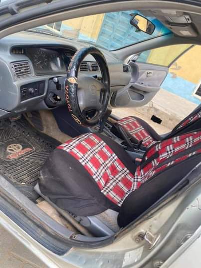 A picture of Very clean registered Toyota Camry 2001 model engine is tapping