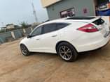 A picture of Honda Crossour 2011