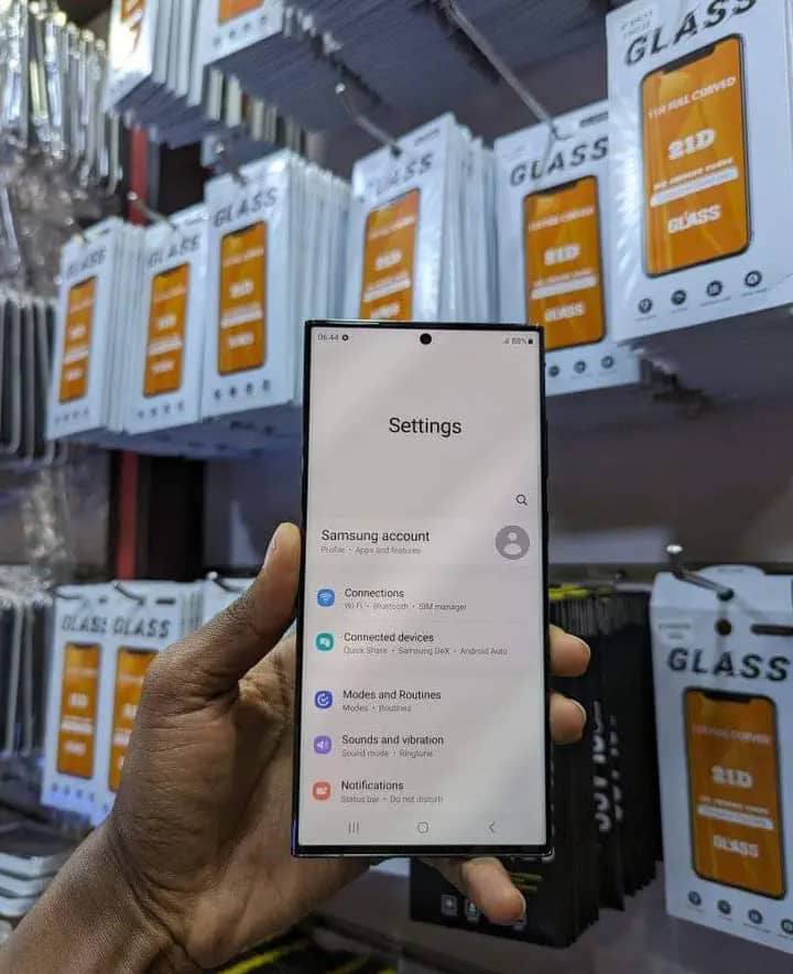 A picture of S22 ULTRA