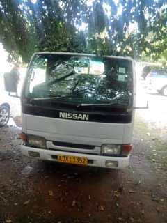 used nissan atlas