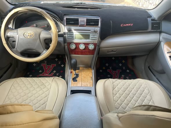 A picture of 2008 Toyota Camry muscle Tokunbo Standard Neatly used