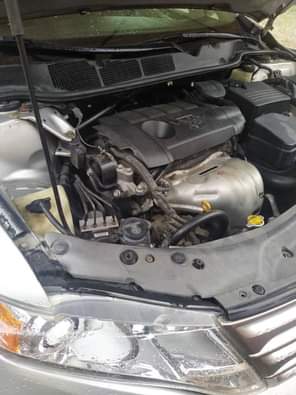 A picture of Morning deal Fastest finger 2011 venza Pano roof Key start