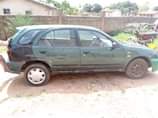 A picture of 1998 Nissan Nissan