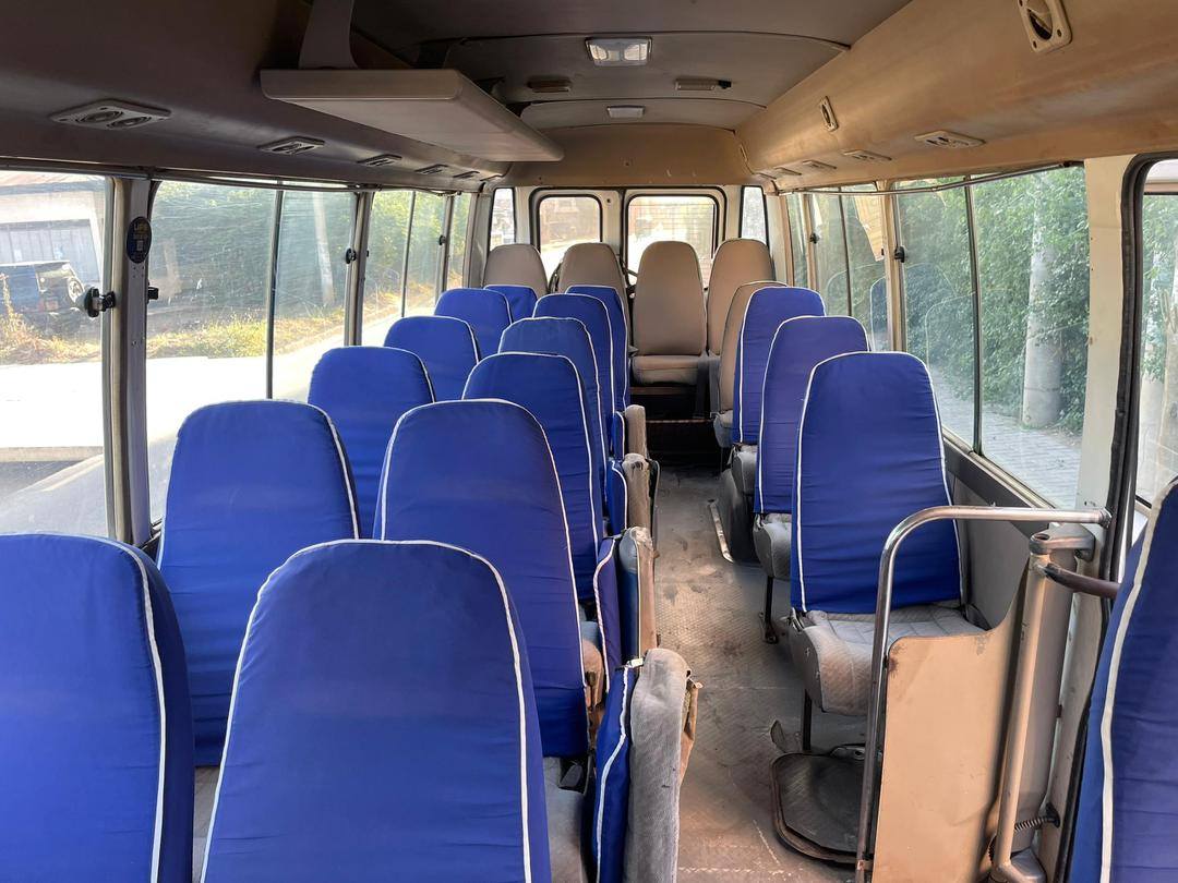 A picture of Toyota coaster