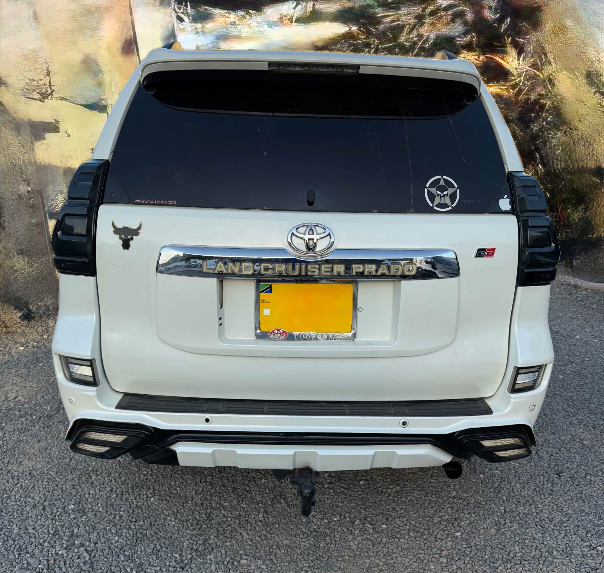A picture of Toyota Prado 150