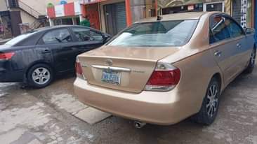 A picture of 2004 Toyota 2 4 camry big daddy