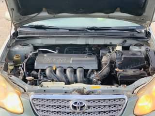 A picture of TOYOTA COROLLA 2004