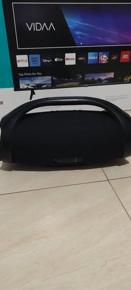 A picture of JBL BOOMBOX 2 BLUETOOTH SPEAKER great sound Cost 880k 0758011927