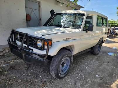 A picture of Car for sale