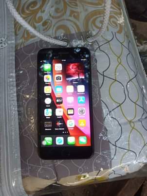 A picture of IPhone 7