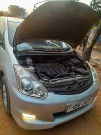 A picture of Toyota wish