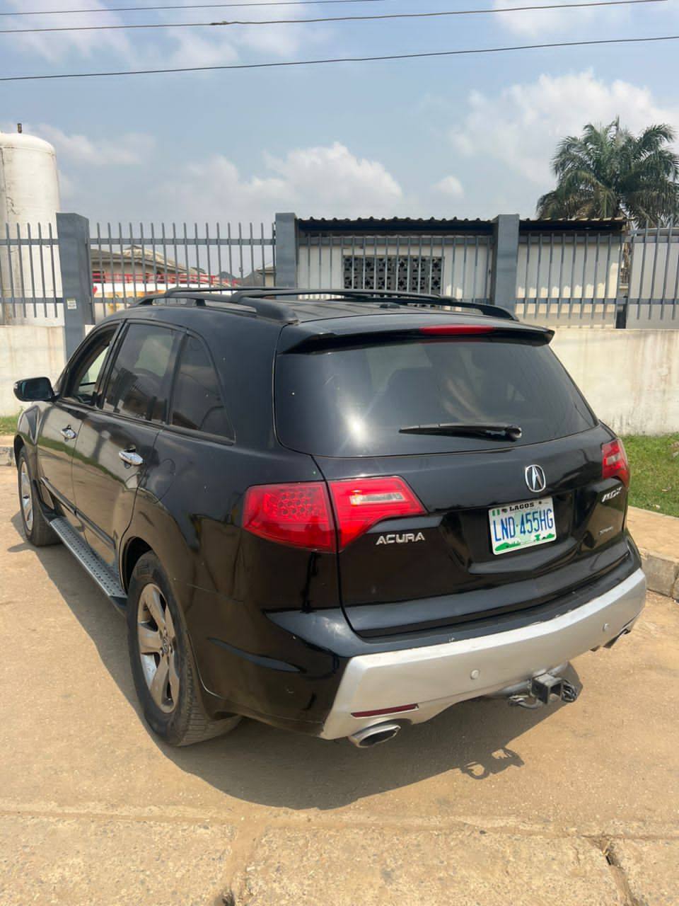 A picture of 2008 Acura MDX