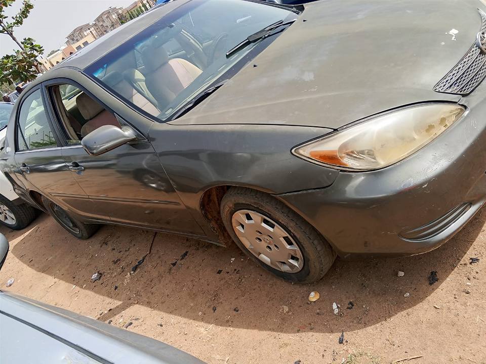 A picture of 2004 First Body Camry