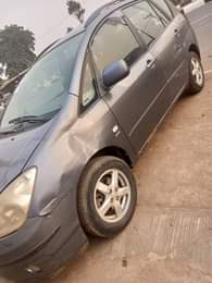 A picture of Toyota Corolla verso automatic transmission complete pure first body pan