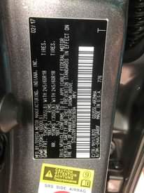 A picture of Clean Title Toyota Highlander 017 modele