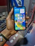 A picture of Iphone X 256gb all features working fine please no issues