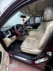 A picture of Toyota Highlander 2015 Toks standard