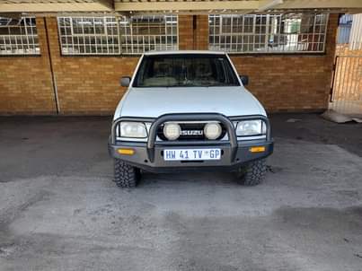 isuzu kb280
