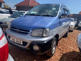 A picture of well mantained cars on sale 0763481902