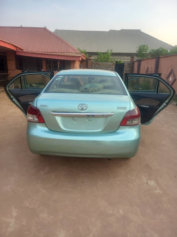 A picture of Toyota yaris 2008