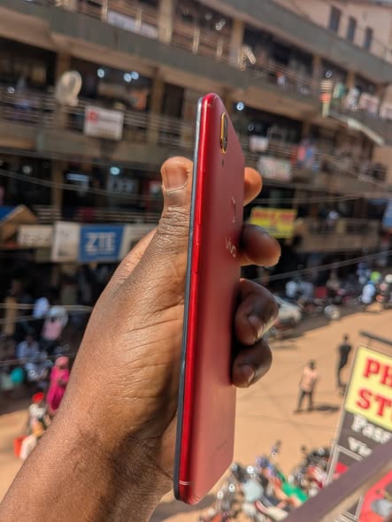 A picture of Vivo Y85 128gb