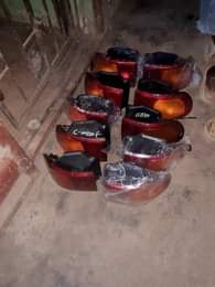 A picture of Dealers in all kinds of car lights 07046379504