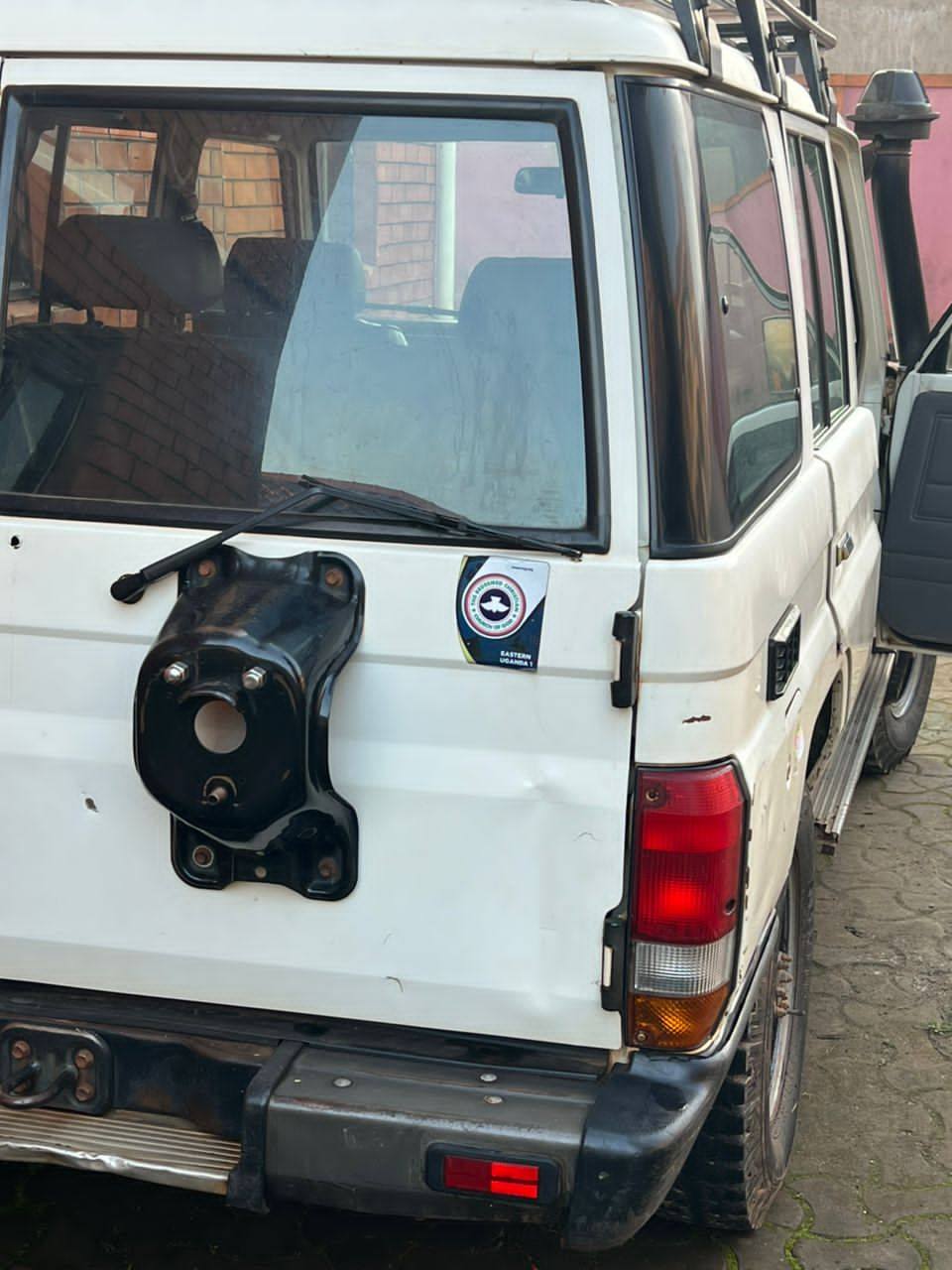 A picture of Land cruiser manual