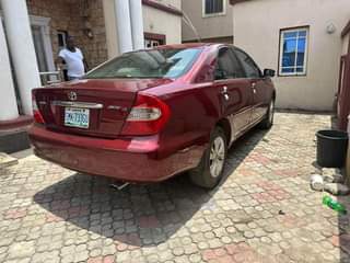 A picture of Well used 03 Toyota Camry LE