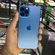 A picture of Uk used samsungs iphones