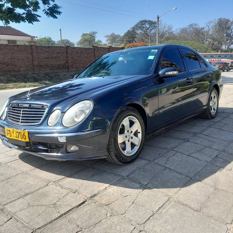 classifieds/cars mercedes