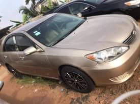 A picture of 2005 Toyota Camry Big daddy