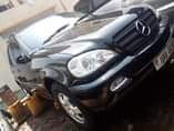 A picture of 2002 Mercedes Benz ML320