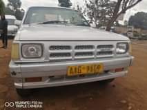 mazda b2200