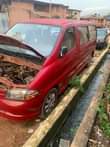 A picture of Toyota hiace 2002 bus
