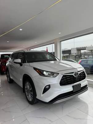 A picture of Brand New Toyota Highlander Platinum 2024 Brand Toyota Model Highlender