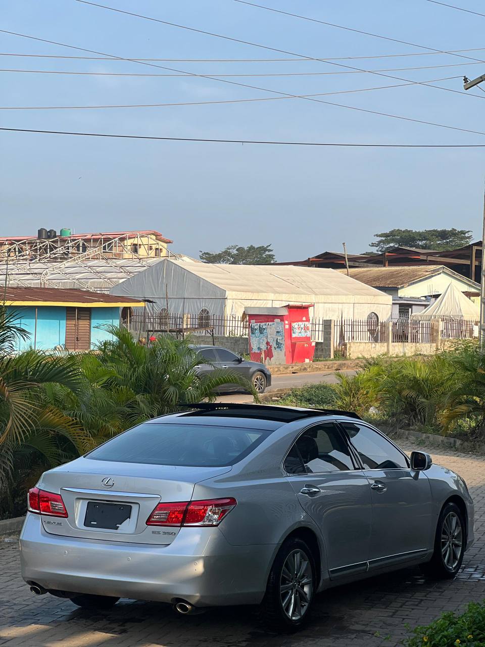 A picture of Tokunbo 2011 Lexus ES350