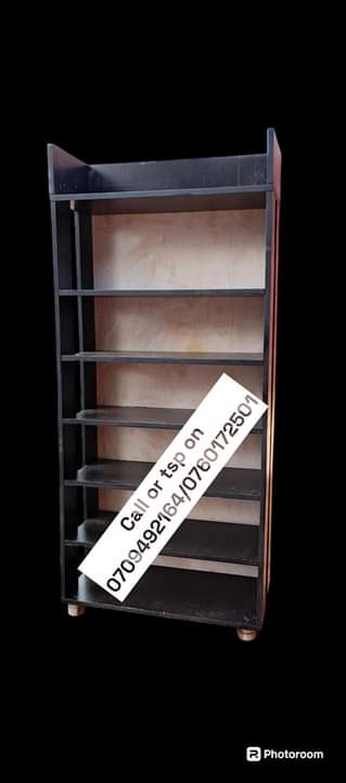 A picture of Side board walldrope