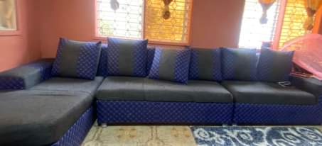 A picture of Sofa L