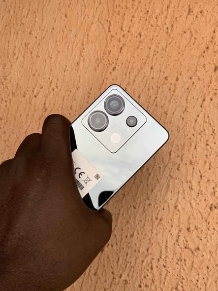 A picture of Redmi note 13 pro 5G Location Nnewi Anambra State