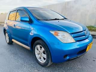 A picture of Toyota IST