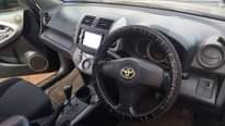 A picture of Rav4 4sale call me on 256751331103 or what app is