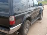 A picture of A woof super sharp Toyota 4runer first body with extremely