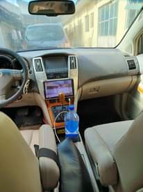 A picture of Lexus Rx 350