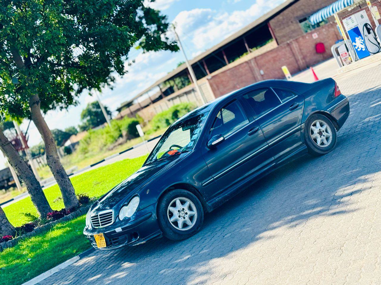 classifieds/cars mercedes