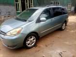 A picture of Toyota sienna XLE 2905 model Neat leather interior Buy n