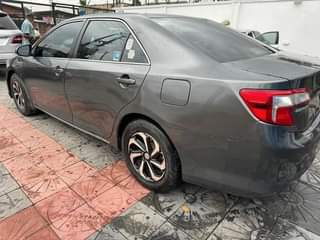 A picture of 2013 TOYOTA CAMRY