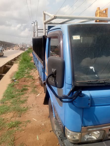A picture of Nissan Cabstar