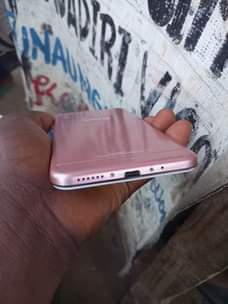 A picture of VIVO Y66