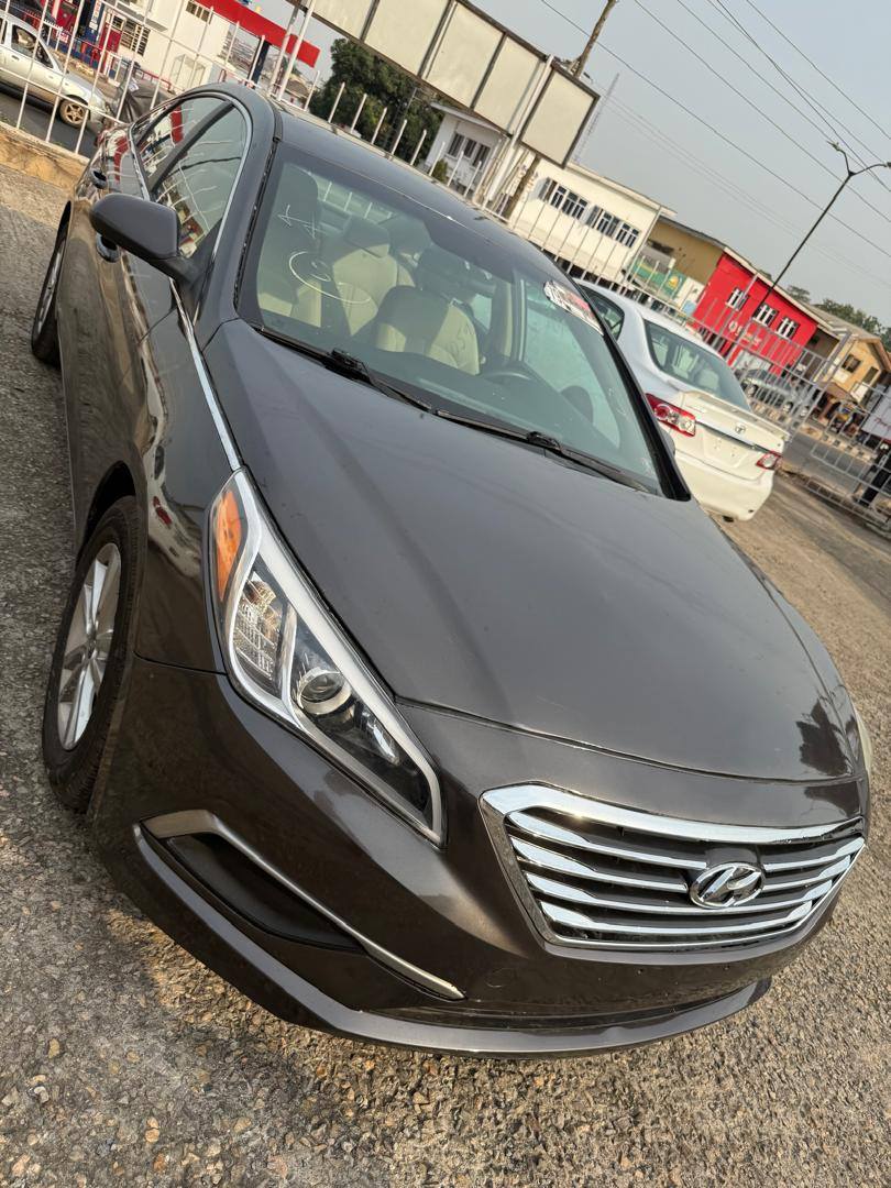 A picture of  Hyundai Sonata 2017 Bronze Tokunbo From USA 