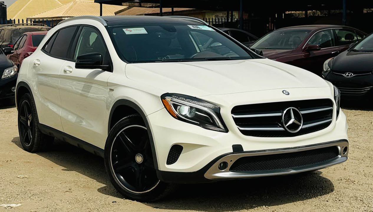 A picture of Benz Gla250 2015
